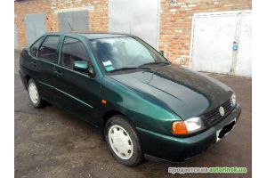 Volkswagen/Polo Classic,1.4(1997 г.)