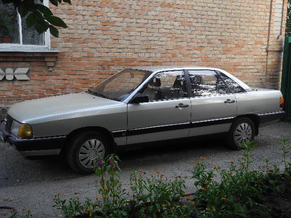 Audi/100,1.8(1986 г.)