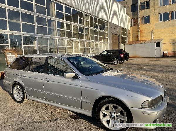 BMW/5 Series Touring,3.0(2001 г.)