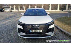 Audi/Q4 E-tron,1.1(2023 г.)