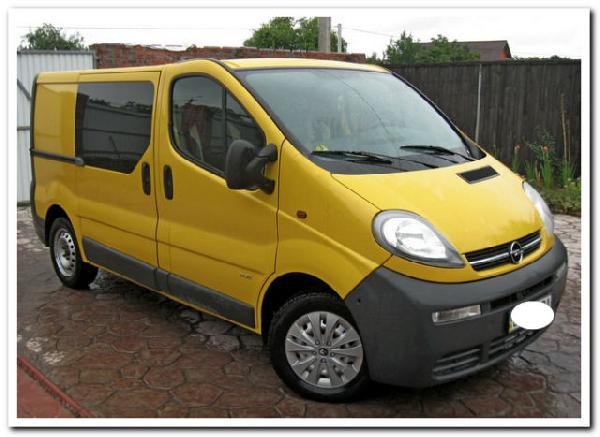 Opel/Vivaro,1.9(2004 г.)