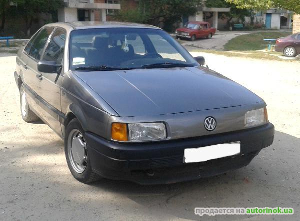 Volkswagen/Passat B3,1.8(1989 г.)
